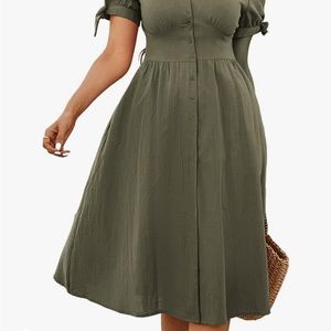 Green dress with fit and flare style